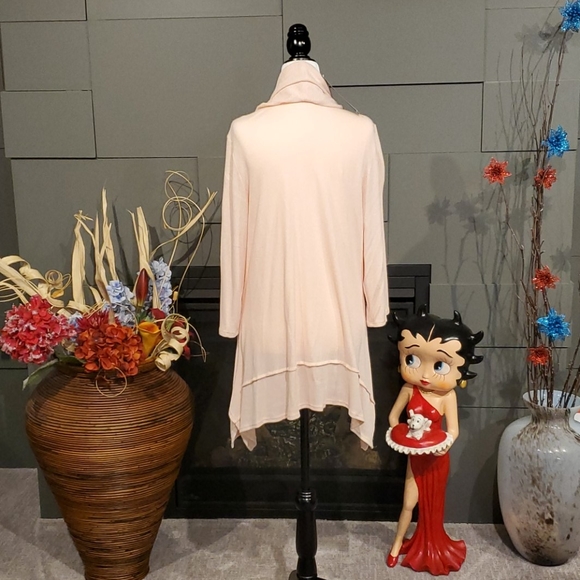 NWT Coco Bianco Sweater - Picture 2 of 6